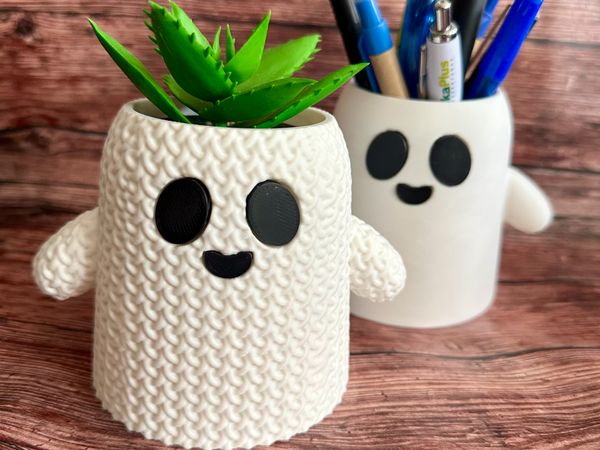 Cute Knitted Ghost Vase or Pencil Holder
