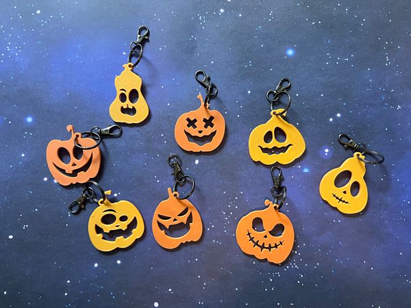 Halloween Keychains 8 Jack O' Lanterns