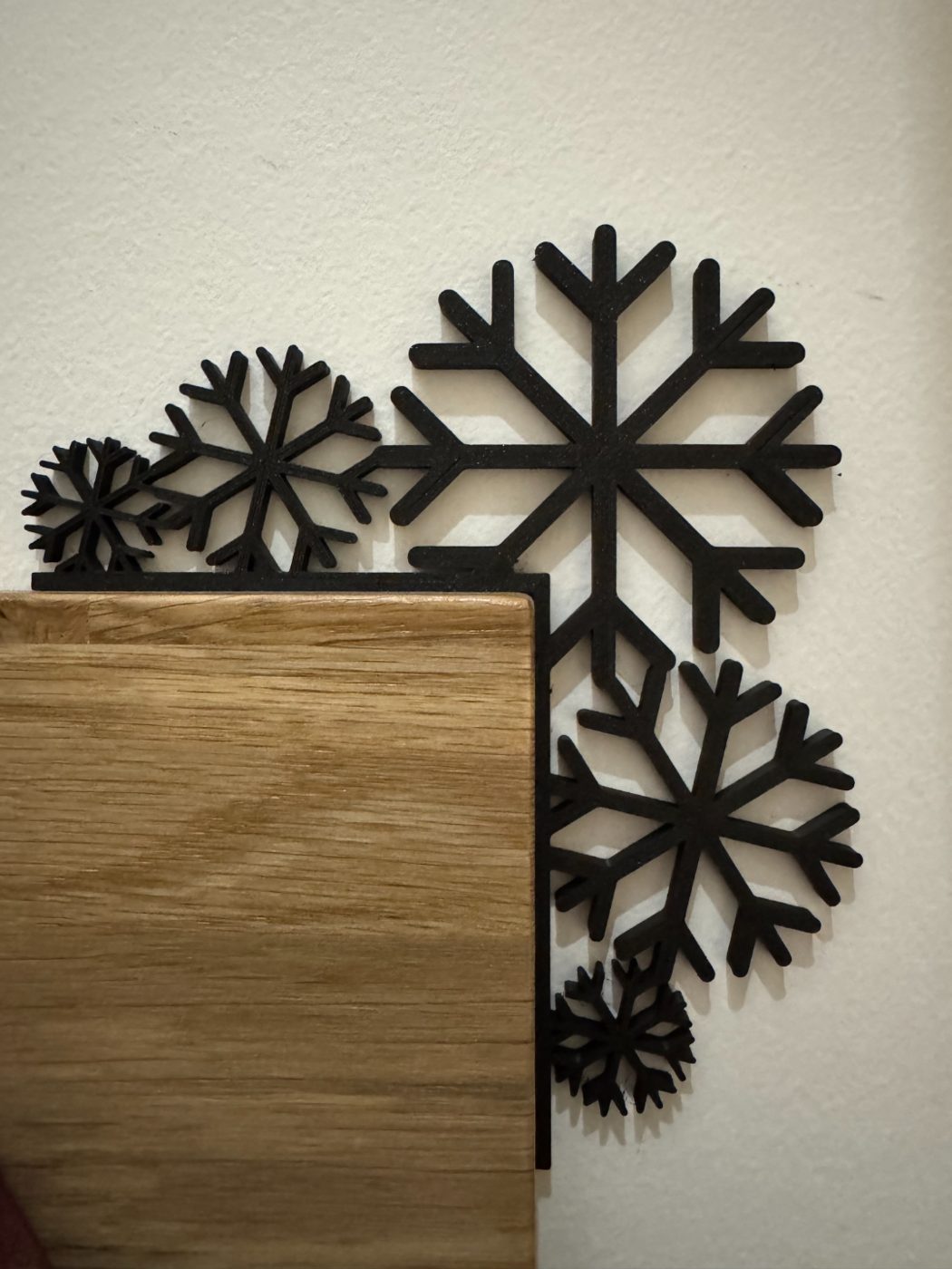 Snowflake Door Corner