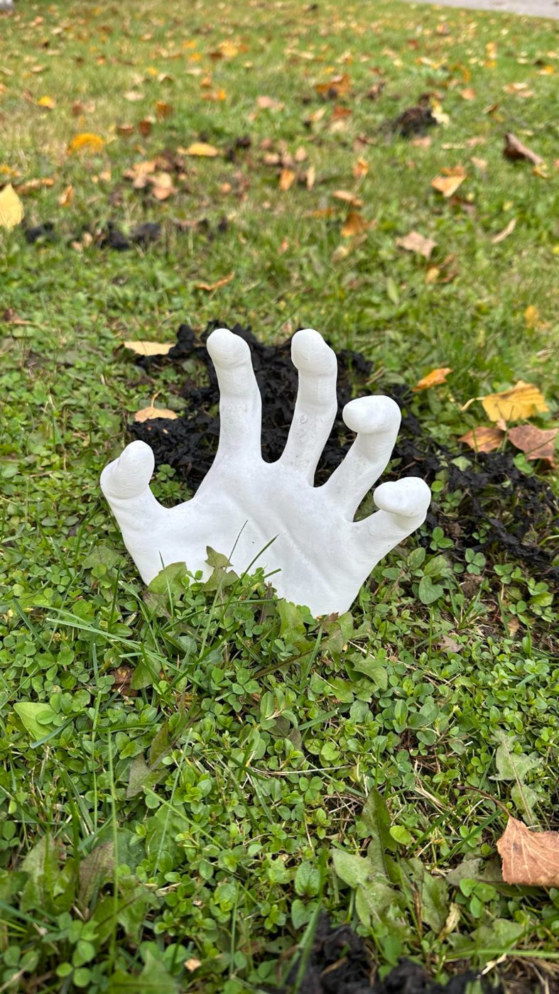 Halloween Garden Hands