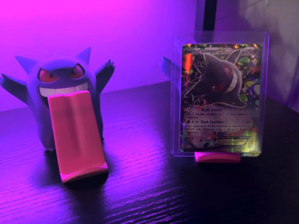 Gengar Graded Card Stand