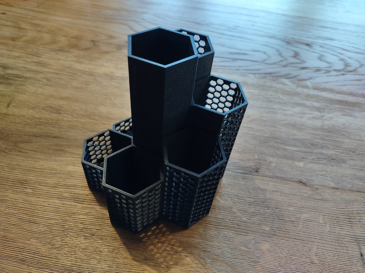 Pen holder