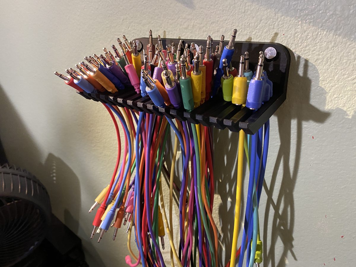 Wall Mountable Cable Hanger
