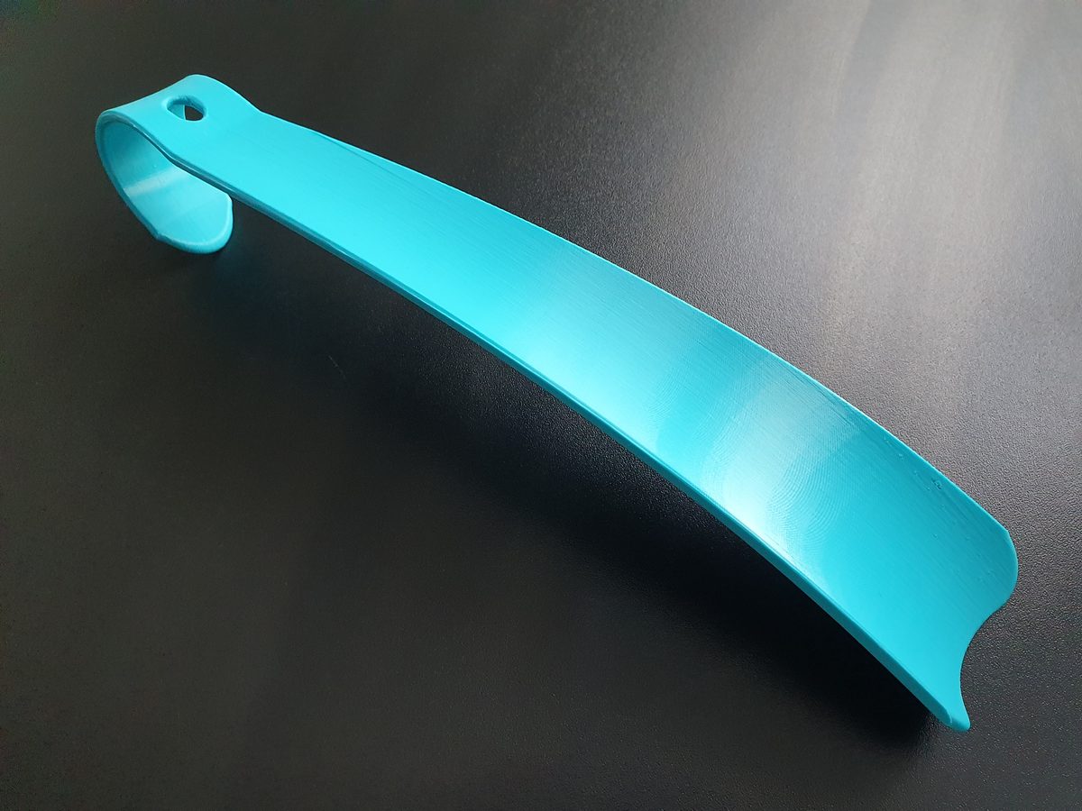 Shoe horn - angled end