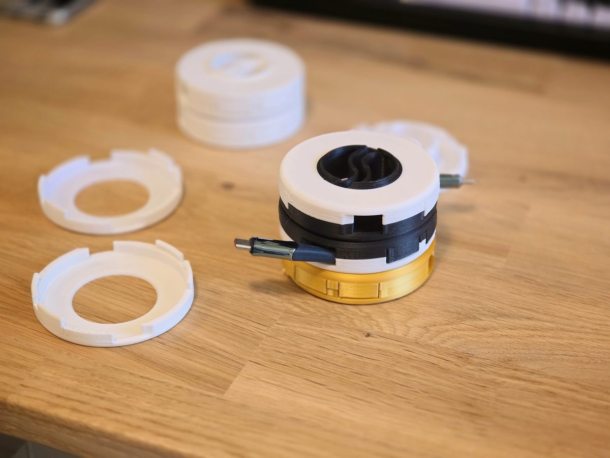 Parametric stackable cable organizer