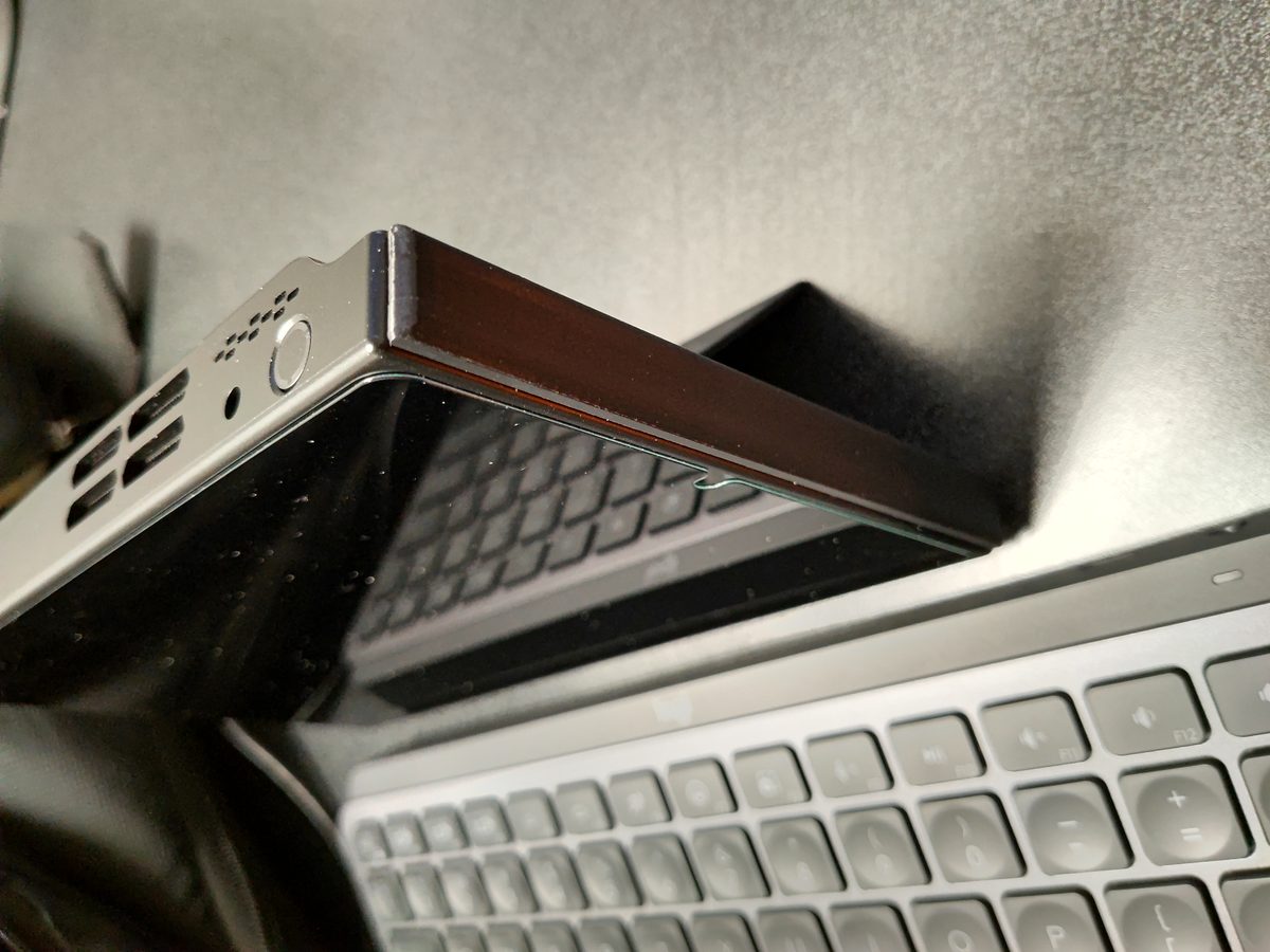 Legion Go End Cover Plate